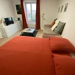 Chambre Familiale Independante Avec Salle De Bain Privee